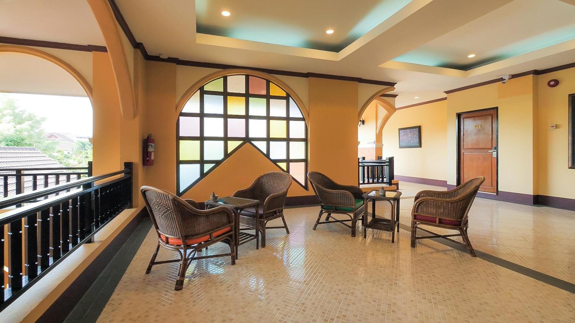 Siam Avari Hotel, Chiang Rai Luaran gambar